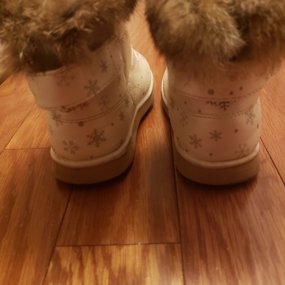 Boots - Picture 2 of 2